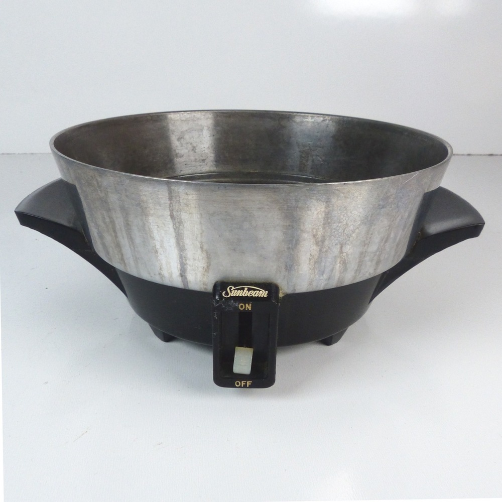 Vintage Sunbeam Automatic Egg Cooker Poacher E3-B3 MCM Replacement Part BASE